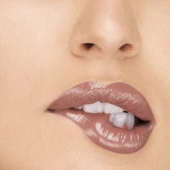 DEBORAH MILANO VOLUME VINYL LIPSTICK - 01 NUDE BEIGE